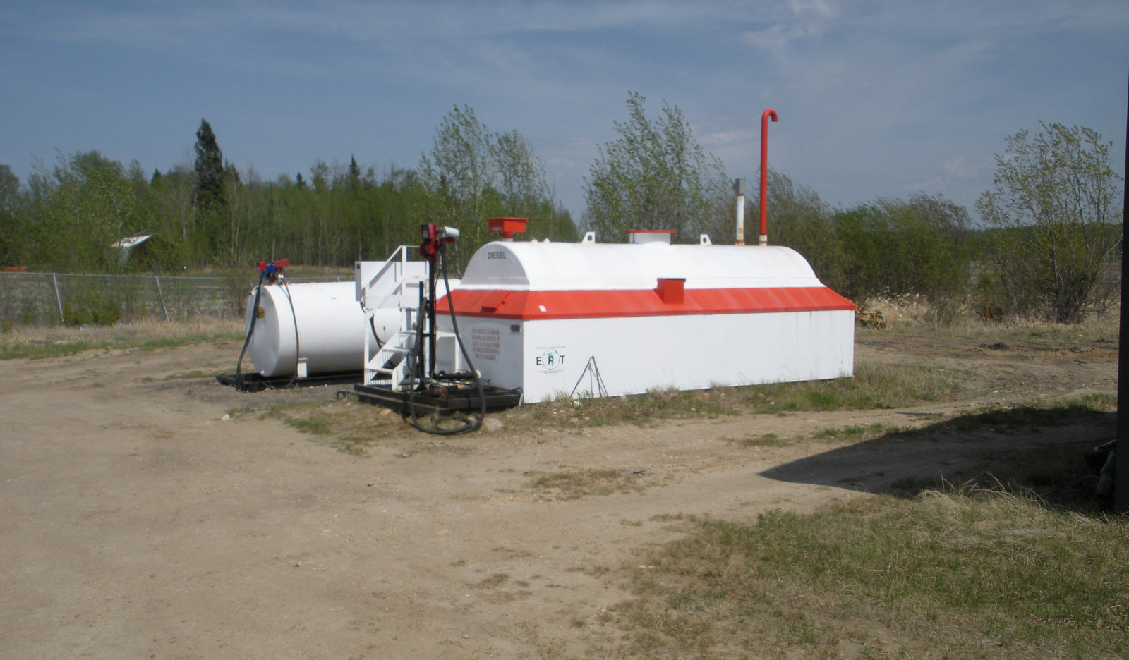 Tuyau de pompage pour réservoirs essence ou diesel